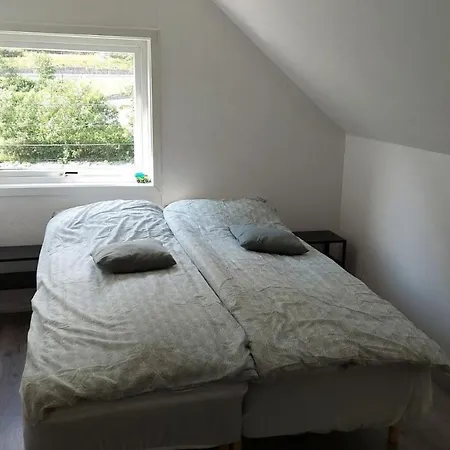 Dale Family & Vacation Homes Apartment